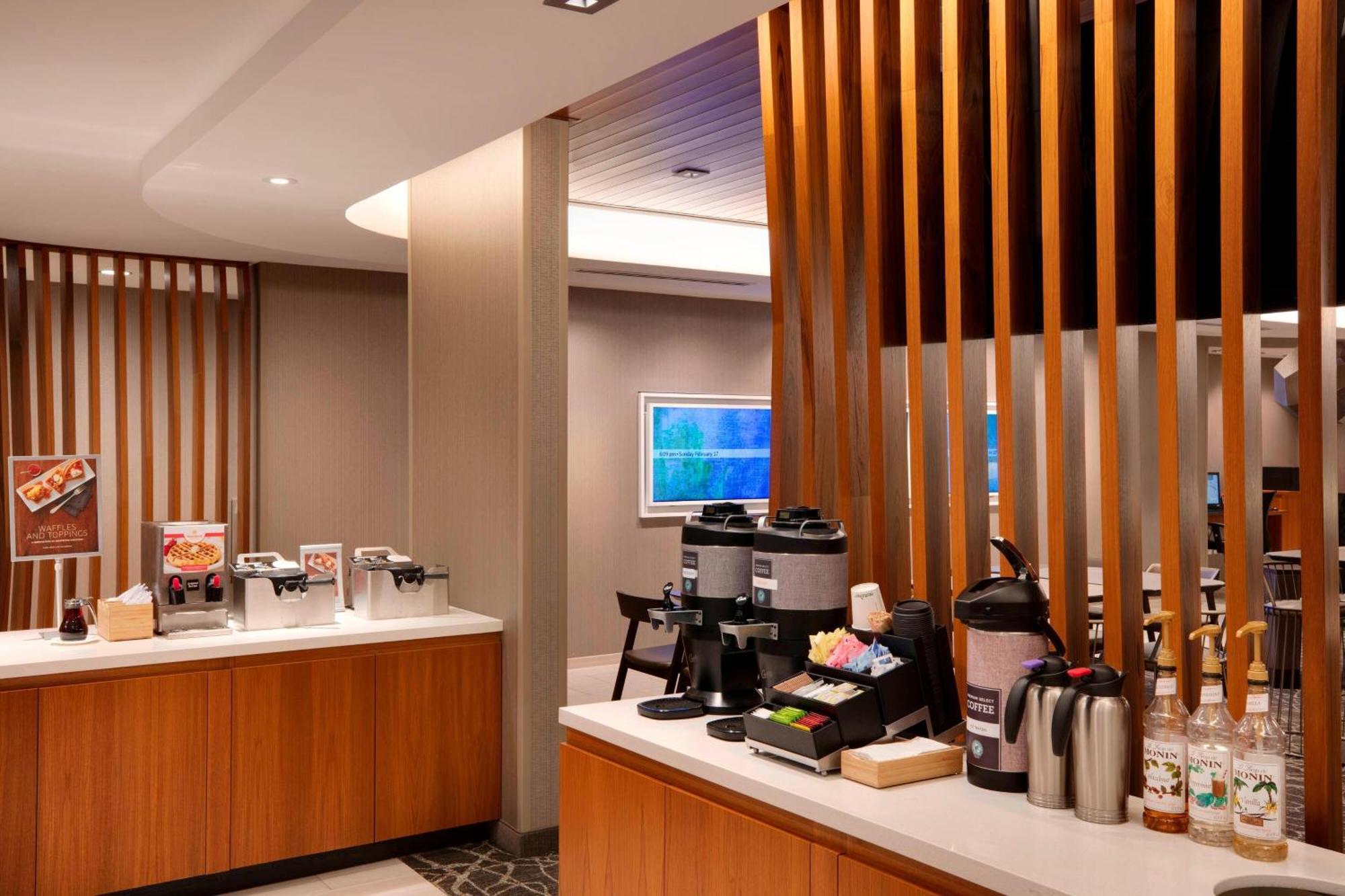 Springhill Suites By Marriott Hampton Portsmouth Екстер'єр фото